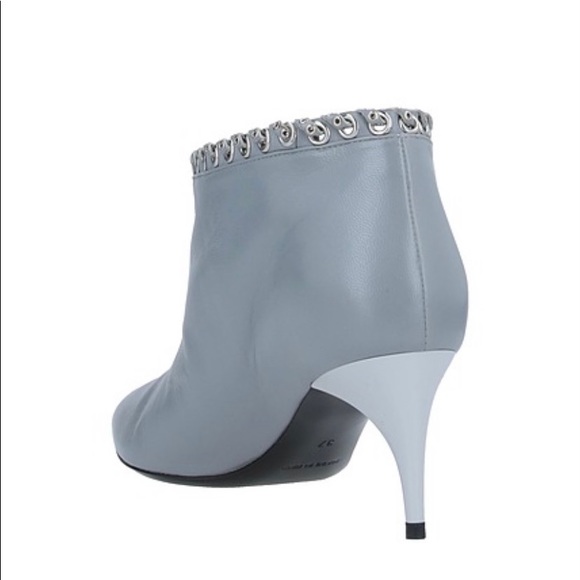 Alain Tondowski lambskin leather ankle boot - Picture 2 of 8